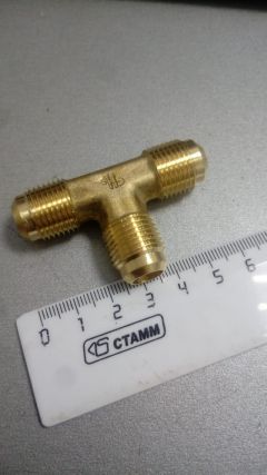 ������� �������������� ���� (M3/8xM3/8xM3/8 SAE)